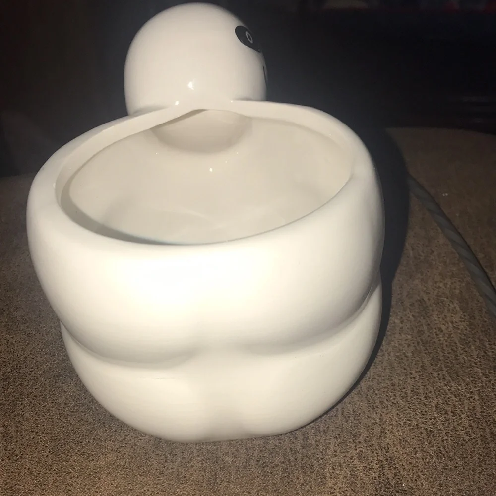 NWT white sloth vase planter